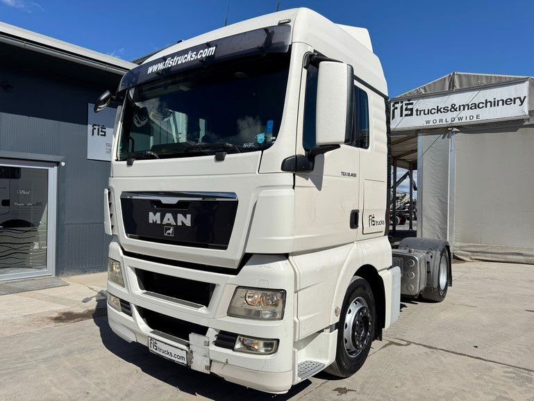 MAN TGX 18.400 4X2 tipp. hydr. - retarder - Nyergesvontató: 1 kép. MAN TGX 18.400 4X2 tipp. hydr. - retarder - Nyergesvontató: 1 kép.