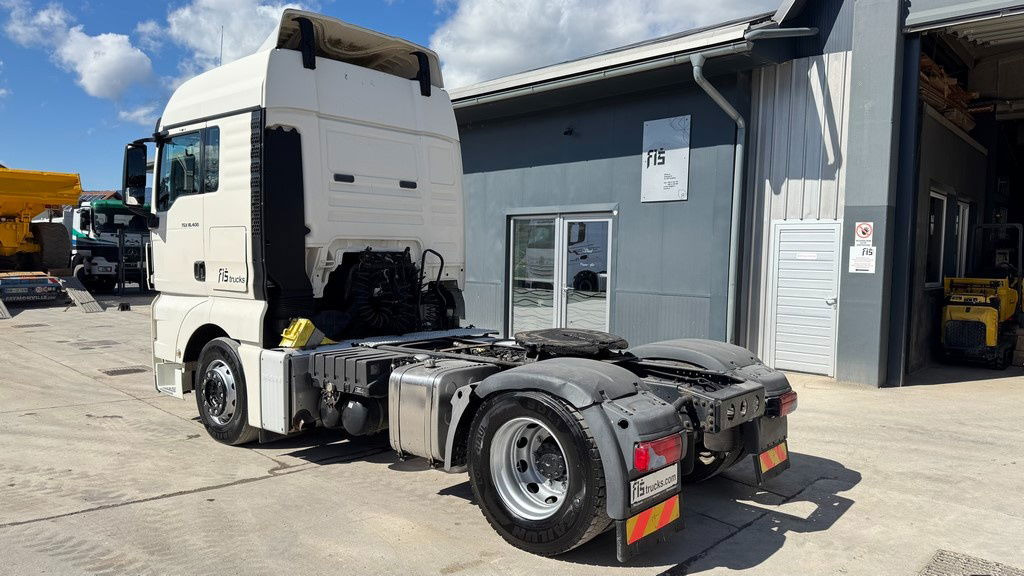 MAN TGX 18.400 4X2 tipp. hydr. - retarder - Nyergesvontató: 5 kép. MAN TGX 18.400 4X2 tipp. hydr. - retarder - Nyergesvontató: 5 kép.