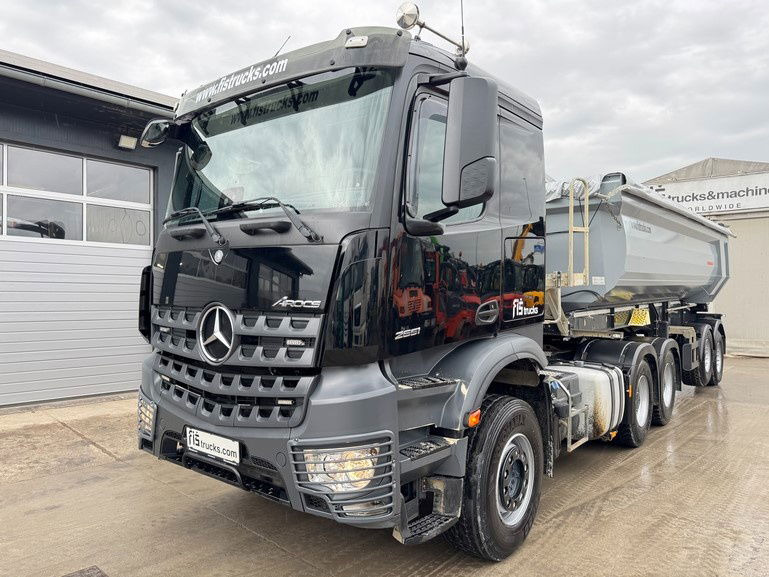 Mercedes-Benz Arocs 2651 6X4 tipp. hydr. - turbo retarder - Nyergesvontató: 1 kép. Mercedes-Benz Arocs 2651 6X4 tipp. hydr. - turbo retarder - Nyergesvontató: 1 kép.