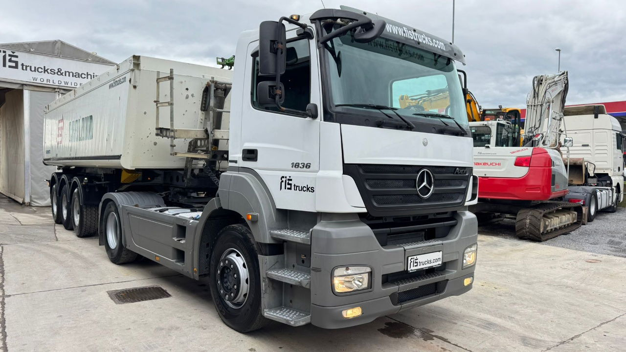 Mercedes-Benz Axor 1836 4x2 tipper hydraulics - Nyergesvontató: 3 kép. Mercedes-Benz Axor 1836 4x2 tipper hydraulics - Nyergesvontató: 3 kép.
