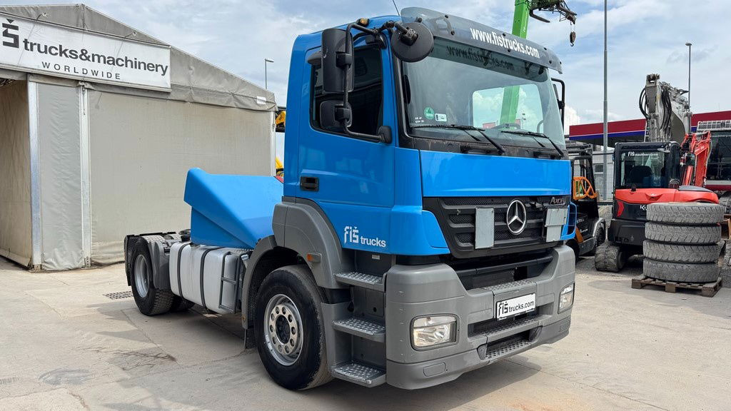 Mercedes-Benz Axor 1840 LS 4x2 tipper hydraulics - Nyergesvontató: 3 kép. Mercedes-Benz Axor 1840 LS 4x2 tipper hydraulics - Nyergesvontató: 3 kép.