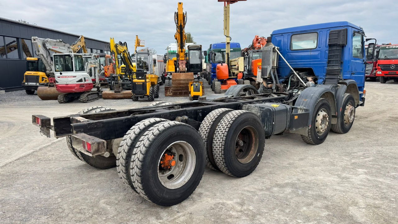 Scania 113H 310 8x4 chassis - full spring - Alvaz teherautó: 4 kép. Scania 113H 310 8x4 chassis - full spring - Alvaz teherautó: 4 kép.