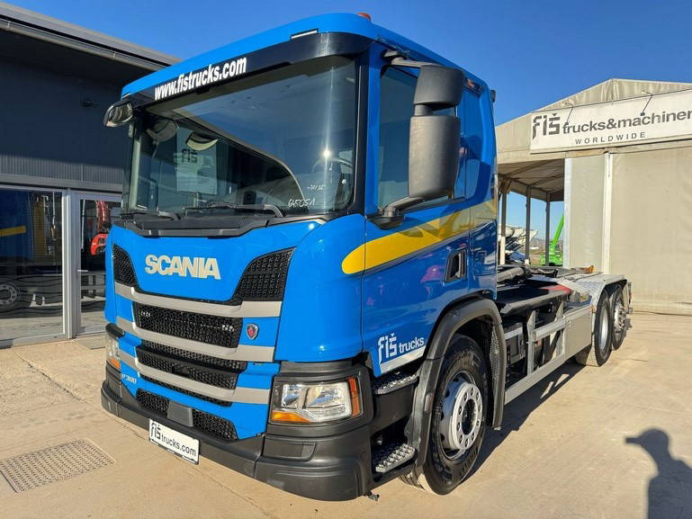 Scania P 360 6x2 palfinger abroll tipper - steering axle - Cserefelépítményes teherautó: 1 kép. Scania P 360 6x2 palfinger abroll tipper - steering axle - Cserefelépítményes teherautó: 1 kép.