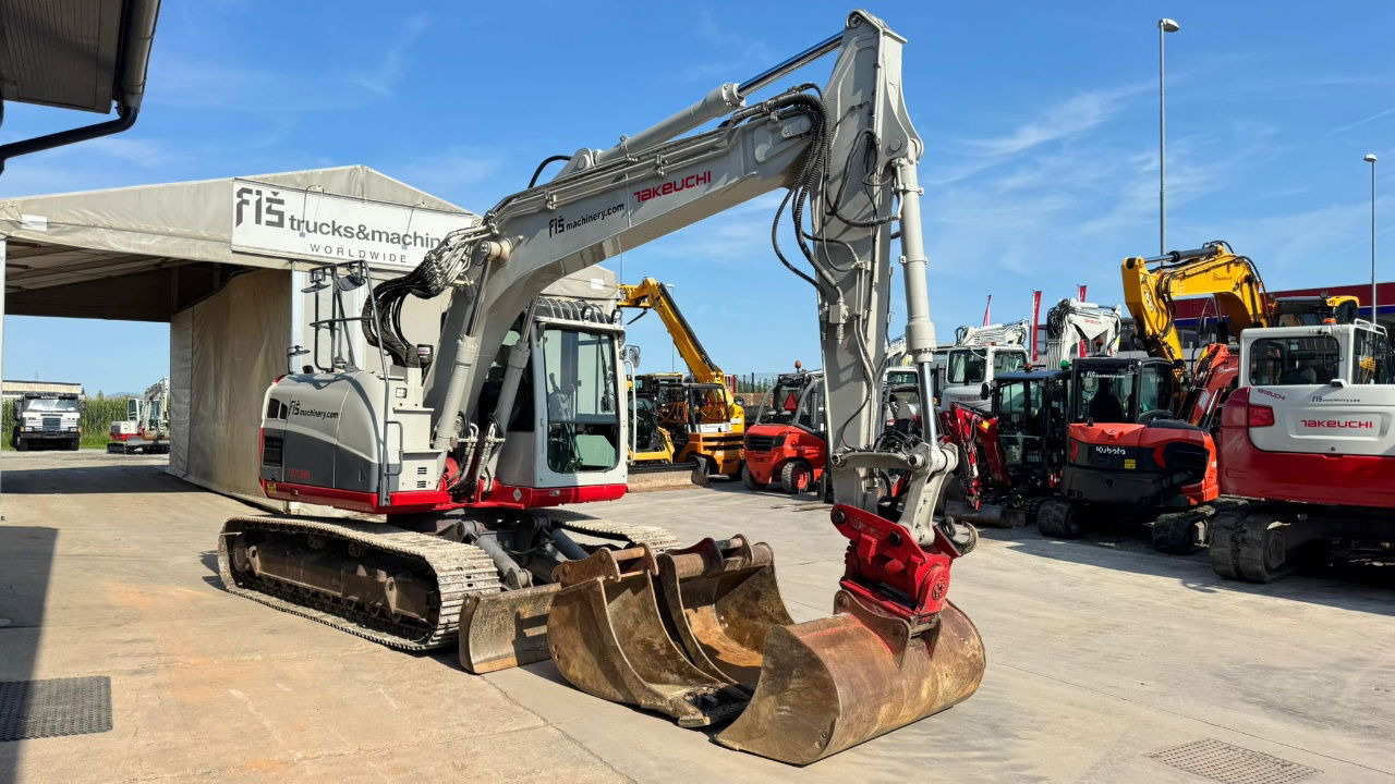Takeuchi TB2150R - 2017 Year - Powertilt - 3X Buckets - Lánctalpas kotró: 2 kép. Takeuchi TB2150R - 2017 Year - Powertilt - 3X Buckets - Lánctalpas kotró: 2 kép.
