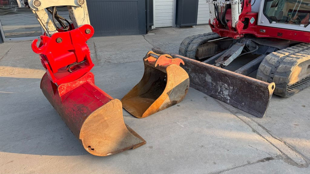 Takeuchi TB290 - 2018 Year - 5005 Hours - Powertilt - Minikotró: 5 kép. Takeuchi TB290 - 2018 Year - 5005 Hours - Powertilt - Minikotró: 5 kép.