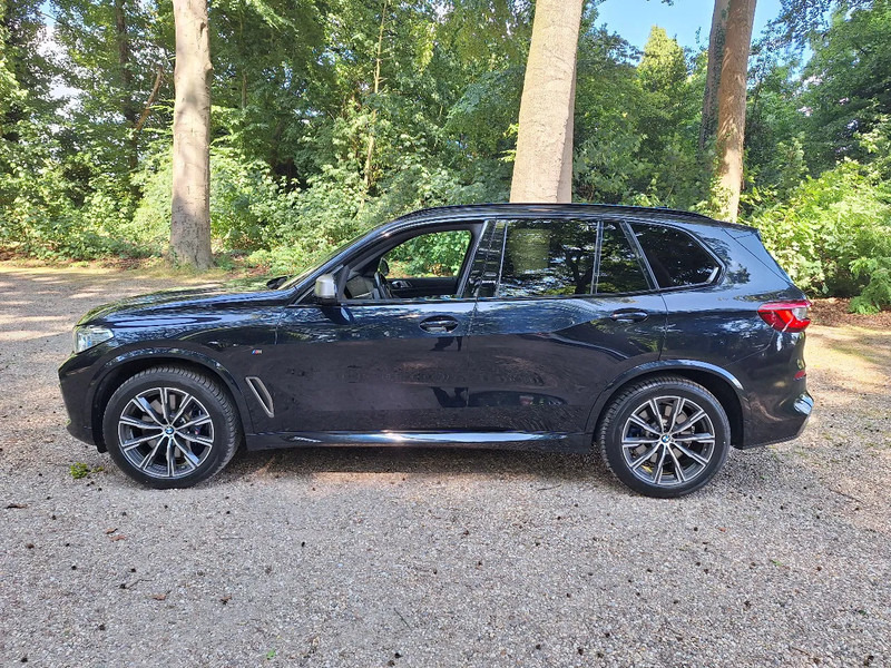 BMW X5 M50D X5 M50D - Terepjáró/ SUV: 1 kép. BMW X5 M50D X5 M50D - Terepjáró/ SUV: 1 kép.