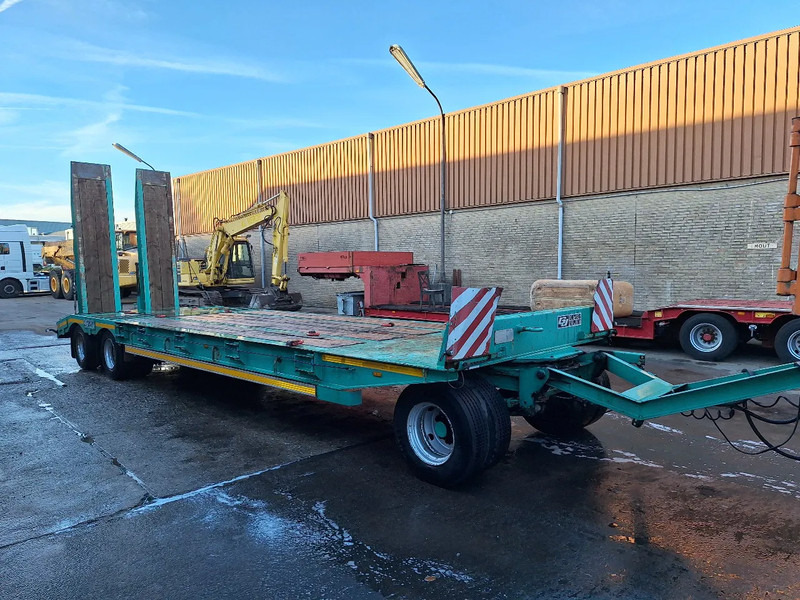 Gheysen en Verpoort R3121C - Pótkocsi mélybölcsős: 1 kép. Gheysen en Verpoort R3121C - Pótkocsi mélybölcsős: 1 kép.