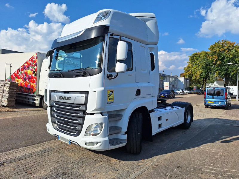 DAF CF 480 CF 480 - Nyergesvontató: 1 kép. DAF CF 480 CF 480 - Nyergesvontató: 1 kép.