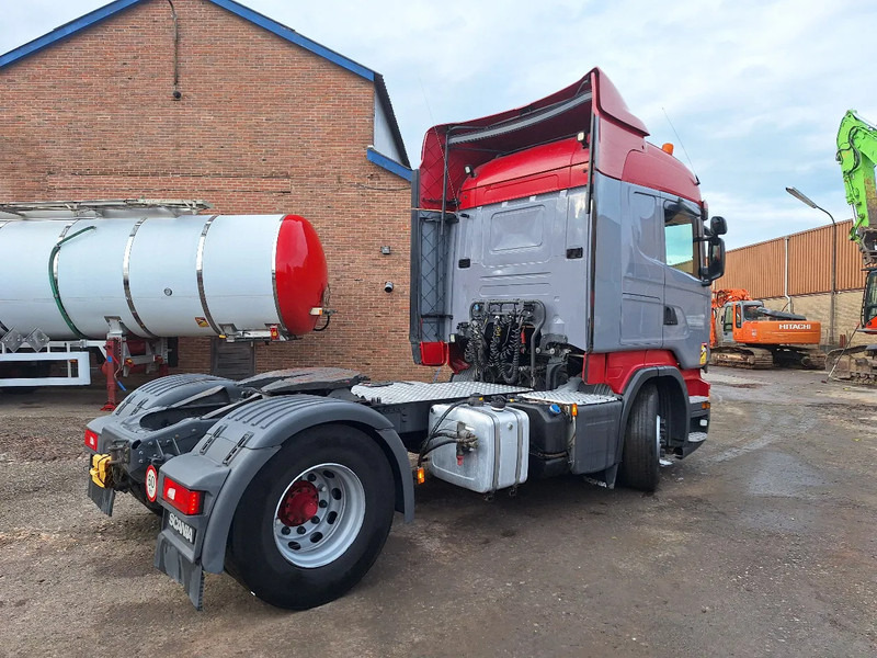 Scania R450 R450 - Nyergesvontató: 4 kép. Scania R450 R450 - Nyergesvontató: 4 kép.