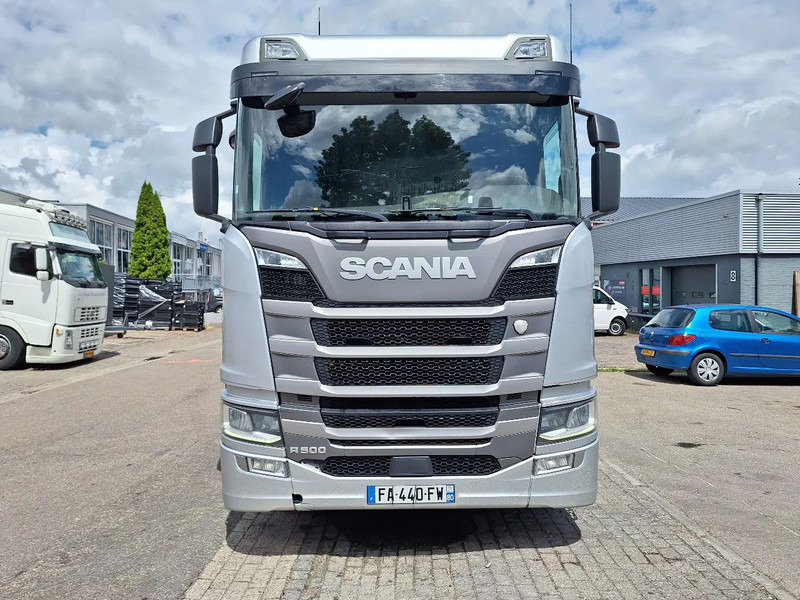 Scania R500 R500 - Nyergesvontató: 2 kép. Scania R500 R500 - Nyergesvontató: 2 kép.