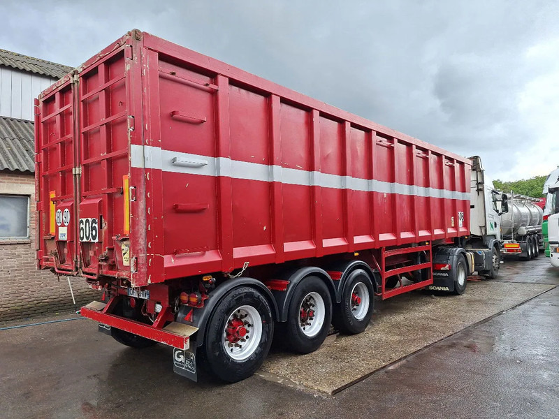 OVA 390K95 50cub - Félpótkocsi billenőplatós: 3 kép. OVA 390K95 50cub - Félpótkocsi billenőplatós: 3 kép.