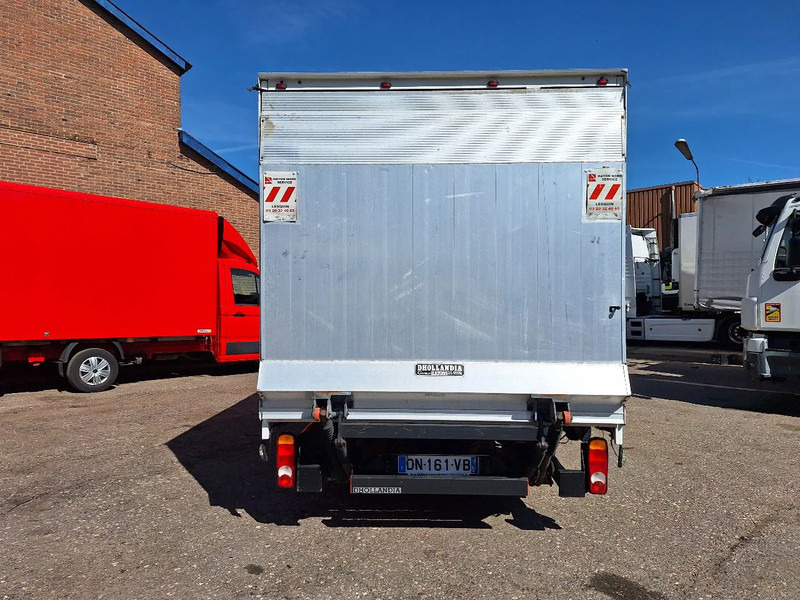 Renault Master dci165 revisie motor - Dobozos felépítményű teherautó: 5 kép. Renault Master dci165 revisie motor - Dobozos felépítményű teherautó: 5 kép.