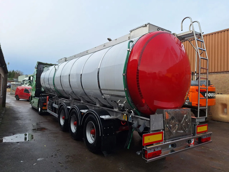 Van Hool 3D0020 ADR AT,FL,OX - Tartályos félpótkocsi: 4 kép. Van Hool 3D0020 ADR AT,FL,OX - Tartályos félpótkocsi: 4 kép.