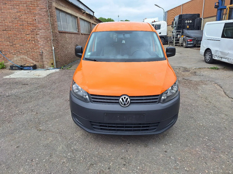 Volkswagen Caddy Caddy Maxi 4x4 2.0 TDI - Autó: 2 kép. Volkswagen Caddy Caddy Maxi 4x4 2.0 TDI - Autó: 2 kép.