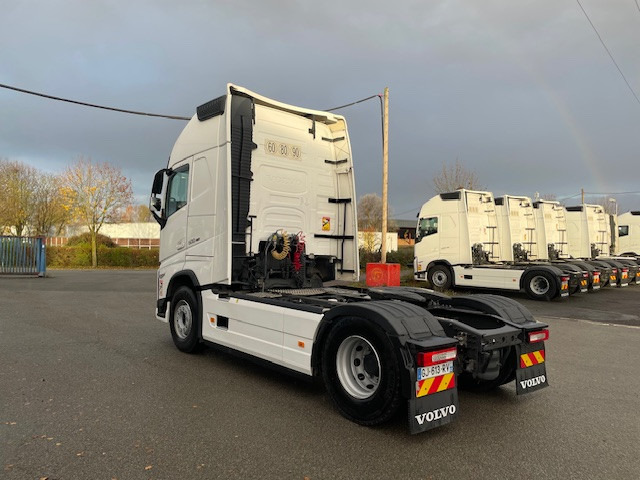 Volvo FH - Nyergesvontató: 4 kép. Volvo FH - Nyergesvontató: 4 kép.