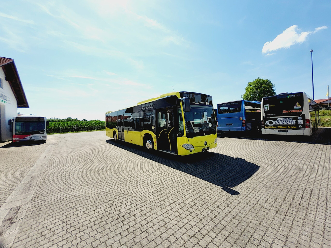 Mercedes Benz O 530 Citaro 354 PS / Klima / Doppelglas / Euro 6 - Városi busz: 1 kép. Mercedes Benz O 530 Citaro 354 PS / Klima / Doppelglas / Euro 6 - Városi busz: 1 kép.