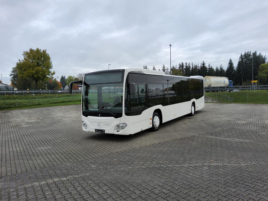 Mercedes Benz O 530 Citaro Ü 39 Sitze / Klima / 354 PS - Városi busz: 2 kép. Mercedes Benz O 530 Citaro Ü 39 Sitze / Klima / 354 PS - Városi busz: 2 kép.
