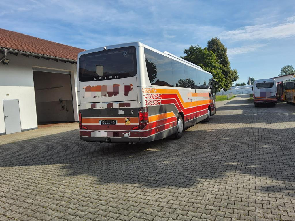 Setra S 415 GT HD / ORIGINAL KM !! / WC / 49+1+1 - Távolsági busz: 4 kép. Setra S 415 GT HD / ORIGINAL KM !! / WC / 49+1+1 - Távolsági busz: 4 kép.