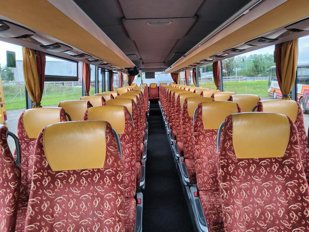 Setra S 415 UL/GT 53+2+1 / ZF / 354 PS - Helyközi busz: 5 kép. Setra S 415 UL/GT 53+2+1 / ZF / 354 PS - Helyközi busz: 5 kép.