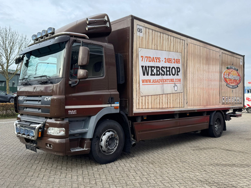 DAF CF 85.410 - Dobozos felépítményű teherautó: 2 kép. DAF CF 85.410 - Dobozos felépítményű teherautó: 2 kép.