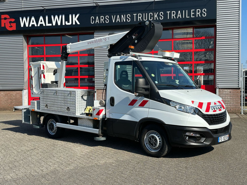 Iveco 35S14 APK 29-08-2026 - Kisteherautó: 3 kép. Iveco 35S14 APK 29-08-2026 - Kisteherautó: 3 kép.