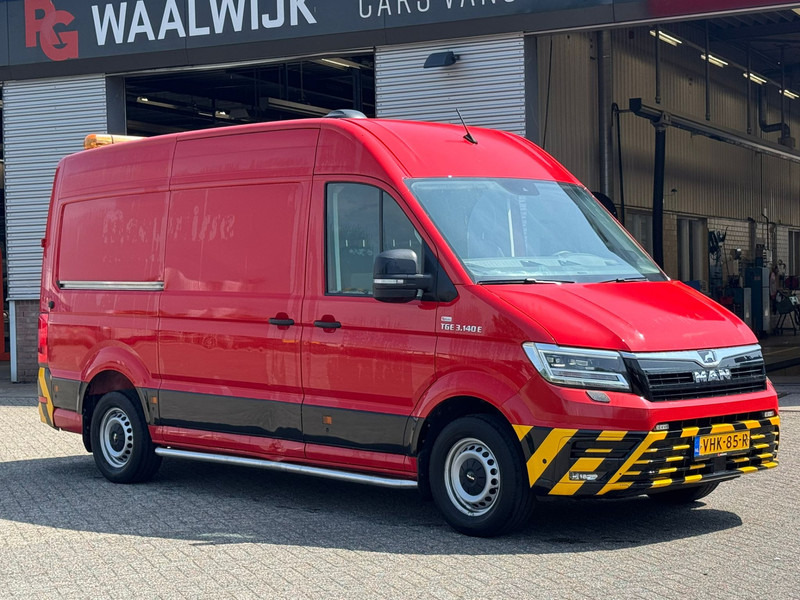 MAN TGE 3.140 E Elektrisch APK 11-2025 Actieradius 130 km - Furgon, Elektromos kisteherautó: 1 kép. MAN TGE 3.140 E Elektrisch APK 11-2025 Actieradius 130 km - Furgon, Elektromos kisteherautó: 1 kép.