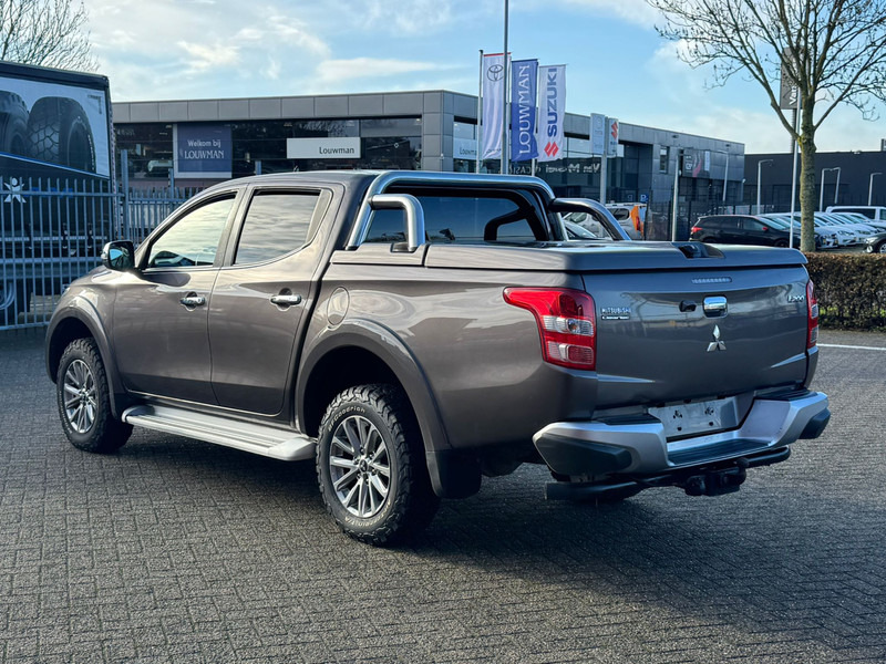 Mitsubishi L200 4*4 Cleartec Dubbel Cab airco - Pickup: 4 kép. Mitsubishi L200 4*4 Cleartec Dubbel Cab airco - Pickup: 4 kép.