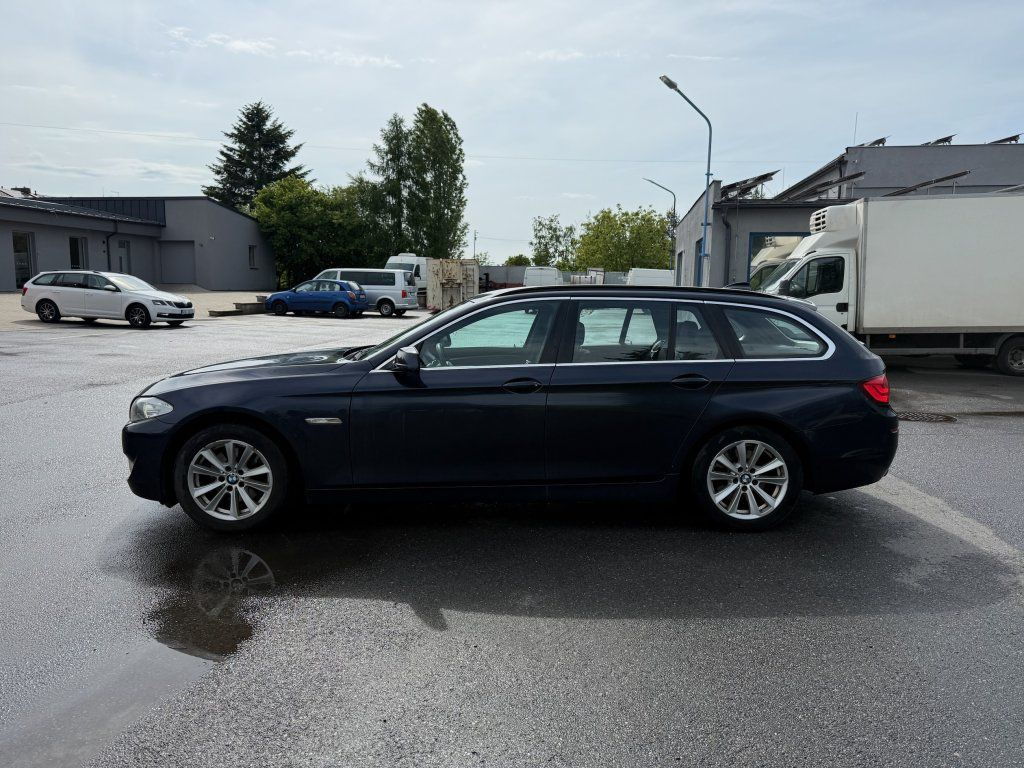 BMW 520D Touring F11 - Autó: 3 kép. BMW 520D Touring F11 - Autó: 3 kép.