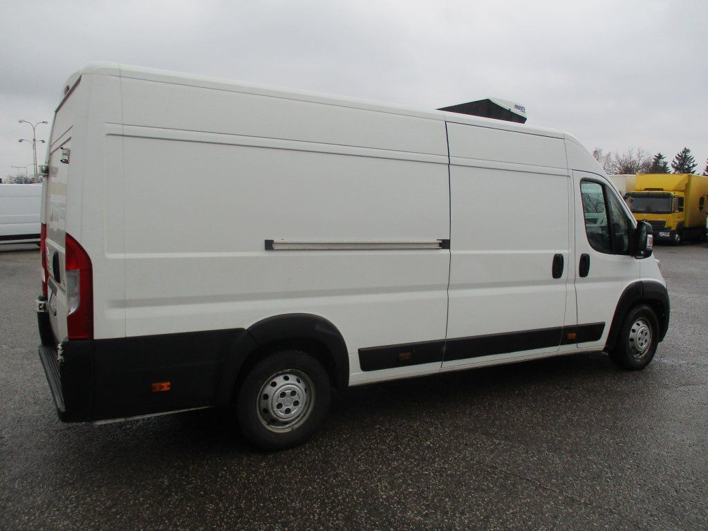 Citroën Jumper 2,2 HDi , L4H2 - Hűtős kisteherautó: 5 kép. Citroën Jumper 2,2 HDi , L4H2 - Hűtős kisteherautó: 5 kép.