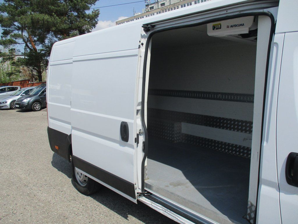 Citroën Jumper 2,2 HDi , L4H2 - Hűtős kisteherautó: 5 kép. Citroën Jumper 2,2 HDi , L4H2 - Hűtős kisteherautó: 5 kép.