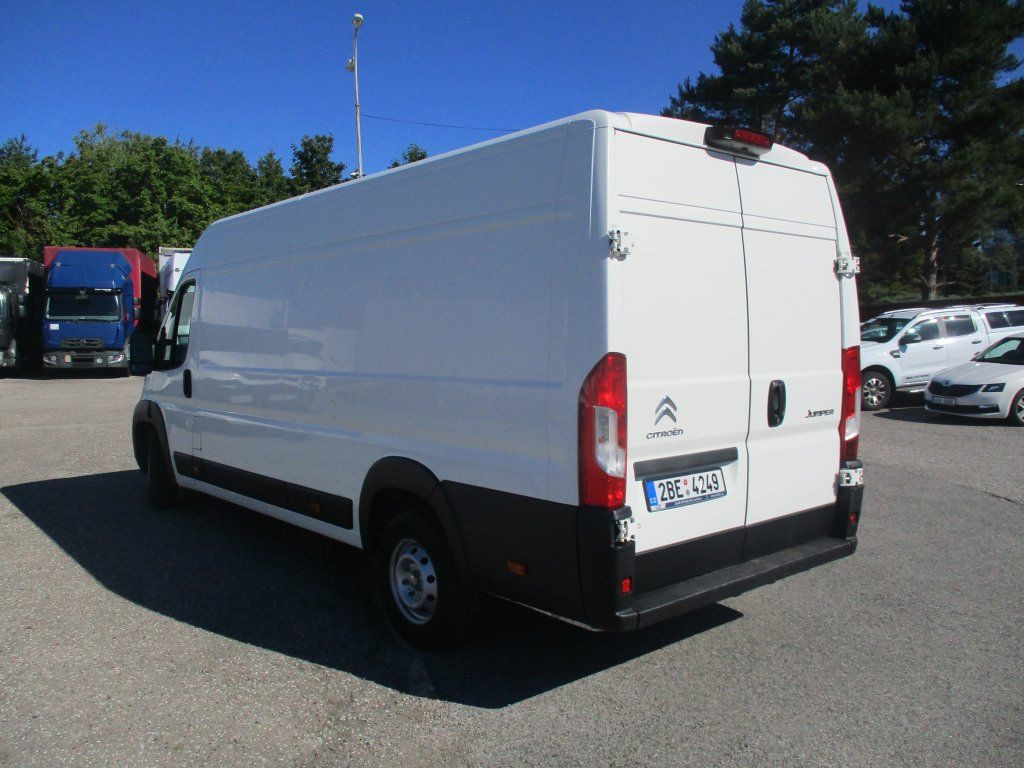 Citroën Jumper L4H2 - Furgon: 4 kép. Citroën Jumper L4H2 - Furgon: 4 kép.