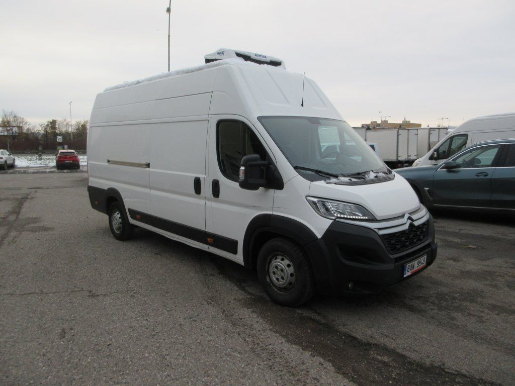 Citroën Jumper L4H3 - Hűtős kisteherautó: 2 kép. Citroën Jumper L4H3 - Hűtős kisteherautó: 2 kép.