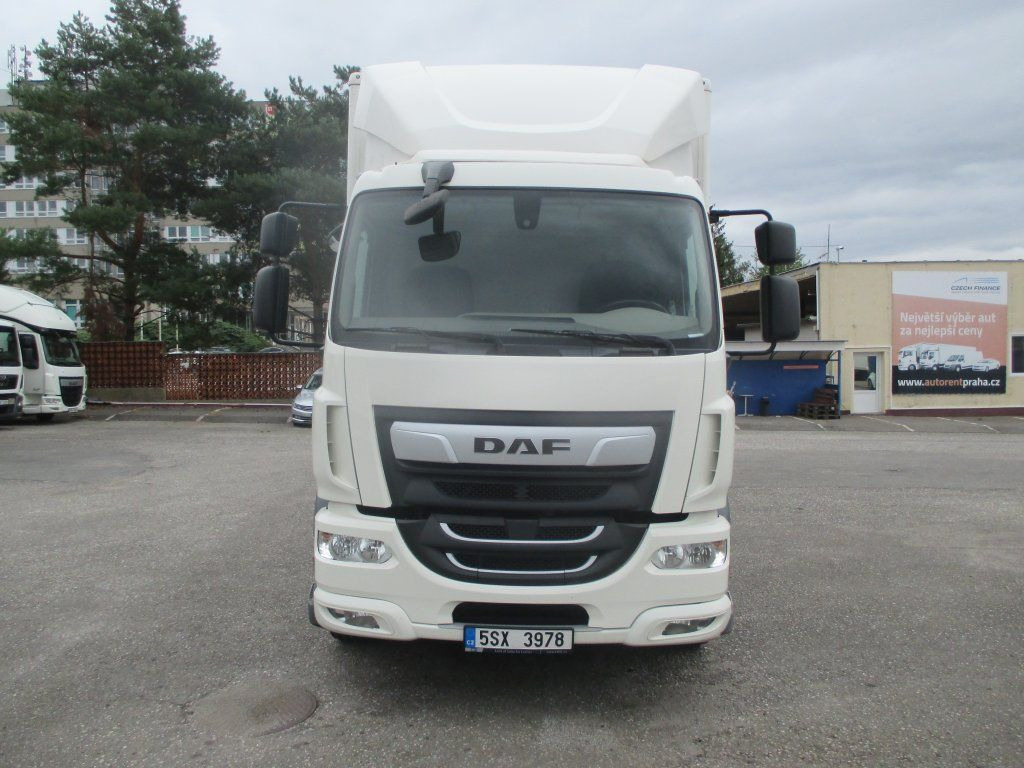 DAF 18.290 DAF 18.290 - Dobozos felépítményű teherautó: 2 kép. DAF 18.290 DAF 18.290 - Dobozos felépítményű teherautó: 2 kép.