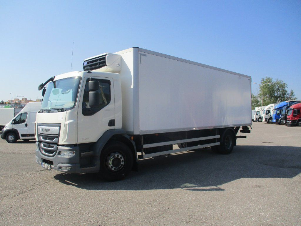 DAF LF 18.260 Xarios 600 DAF LF 18.260 Xarios 600 - Hűtős teherautó: 4 kép. DAF LF 18.260 Xarios 600 DAF LF 18.260 Xarios 600 - Hűtős teherautó: 4 kép.