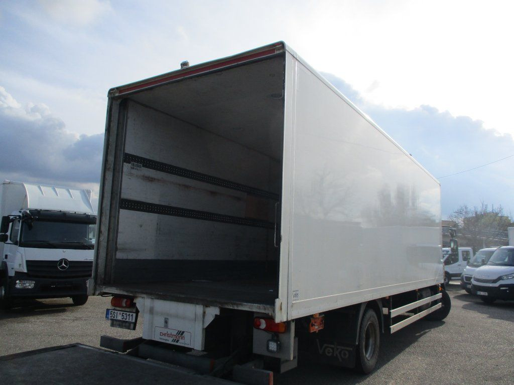 DAF LF 55.250 - Hűtős teherautó: 4 kép. DAF LF 55.250 - Hűtős teherautó: 4 kép.