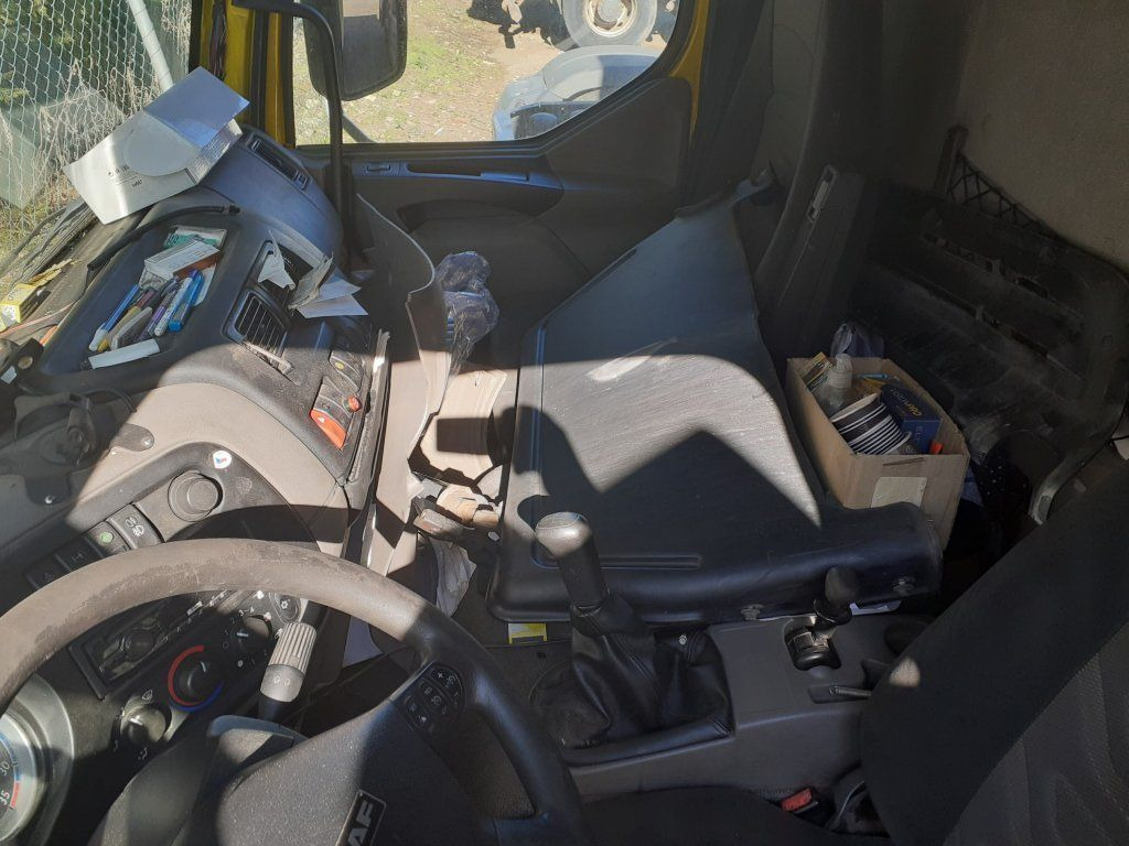 Hűtős teherautó DAF LF45.210 mit Carrier Motorschaden engineproblem: 8 kép.