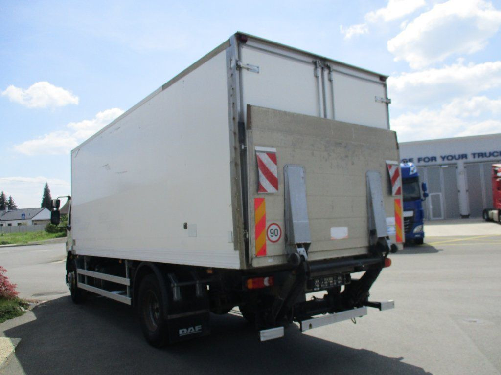 DAF LF55.220 EURO 4 Carrier - Hűtős teherautó: 5 kép. DAF LF55.220 EURO 4 Carrier - Hűtős teherautó: 5 kép.