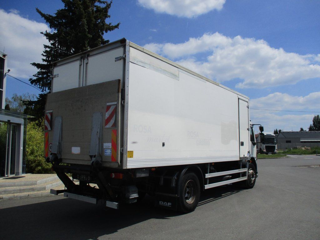 DAF LF55.220 EURO 4 Carrier - Hűtős teherautó: 4 kép. DAF LF55.220 EURO 4 Carrier - Hűtős teherautó: 4 kép.