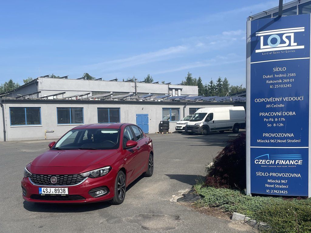 Fiat 1.4 16V 70 kW - Autó: 1 kép. Fiat 1.4 16V 70 kW - Autó: 1 kép.