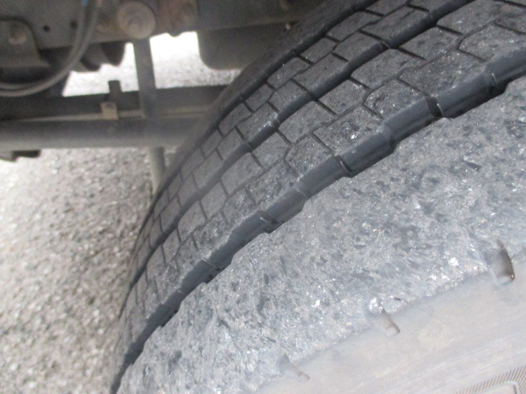 Horgos rakodó teherautó Iveco 120E Iveco 120E: 15 kép.