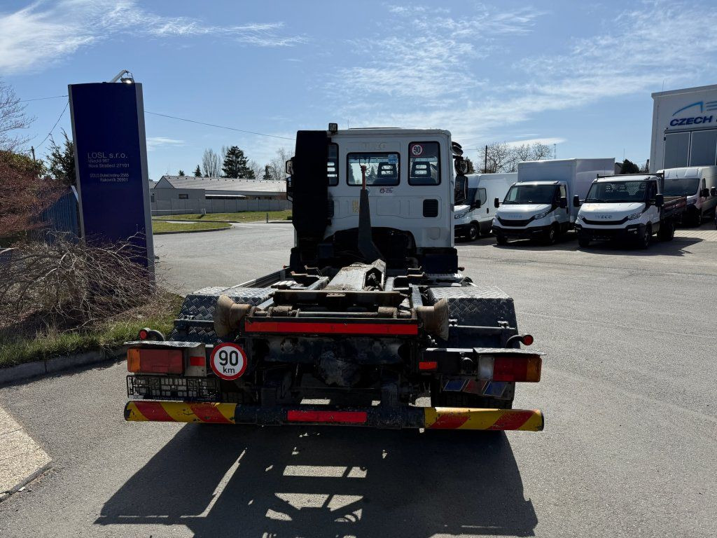 Iveco 75E18 EURO 4 - Billenőplatós kisteherautó: 5 kép. Iveco 75E18 EURO 4 - Billenőplatós kisteherautó: 5 kép.