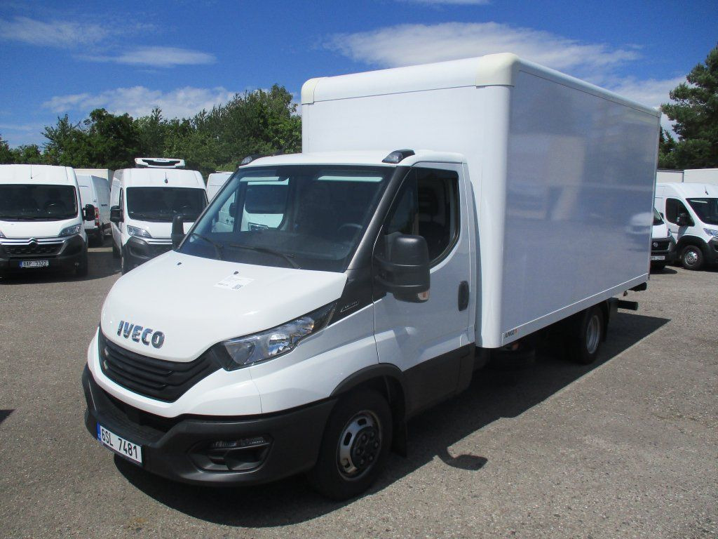 Iveco Daily 35C16, 2.3, HC, 8 palet - Dobozos kisteherautó: 1 kép. Iveco Daily 35C16, 2.3, HC, 8 palet - Dobozos kisteherautó: 1 kép.