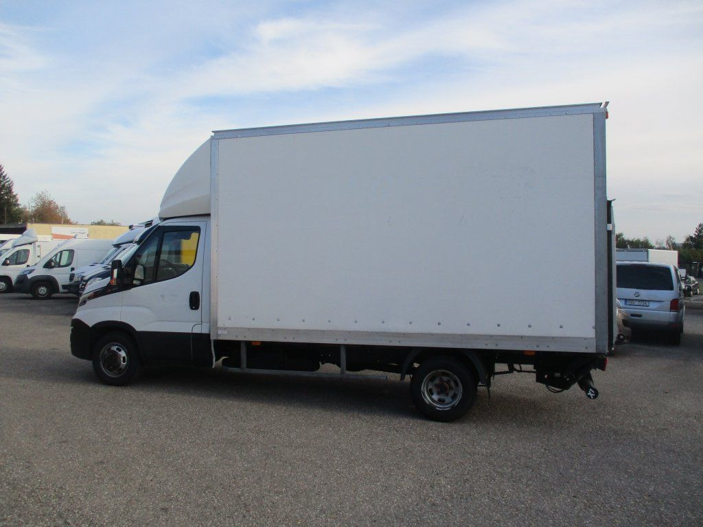 Iveco Daily 35C16 mit LBW - Dobozos kisteherautó: 4 kép. Iveco Daily 35C16 mit LBW - Dobozos kisteherautó: 4 kép.