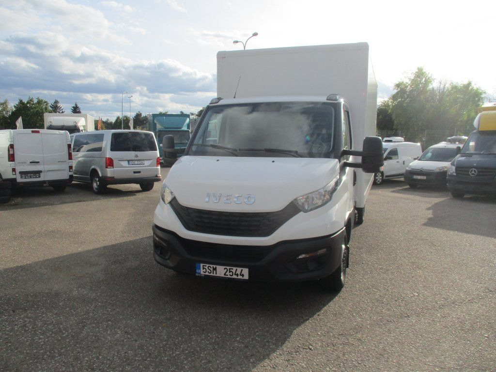 Iveco Daily 35S16 mit LBW - Dobozos kisteherautó: 2 kép. Iveco Daily 35S16 mit LBW - Dobozos kisteherautó: 2 kép.