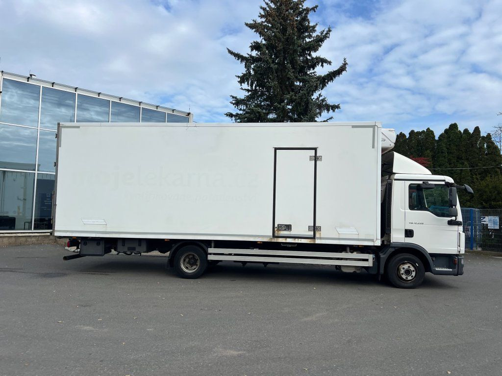 MAN TGL12.220 EURO 6 Carrier Xarios 600 - Hűtős teherautó: 3 kép. MAN TGL12.220 EURO 6 Carrier Xarios 600 - Hűtős teherautó: 3 kép.
