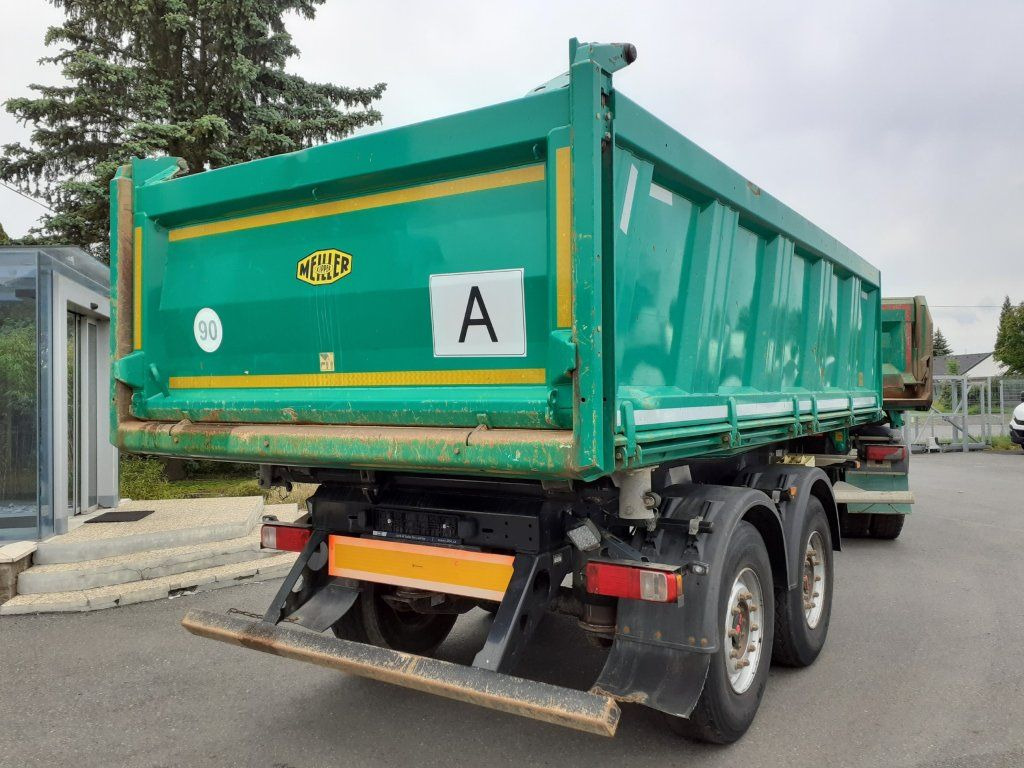 Meiller S3 - Pótkocsi billenőplatós: 5 kép. Meiller S3 - Pótkocsi billenőplatós: 5 kép.