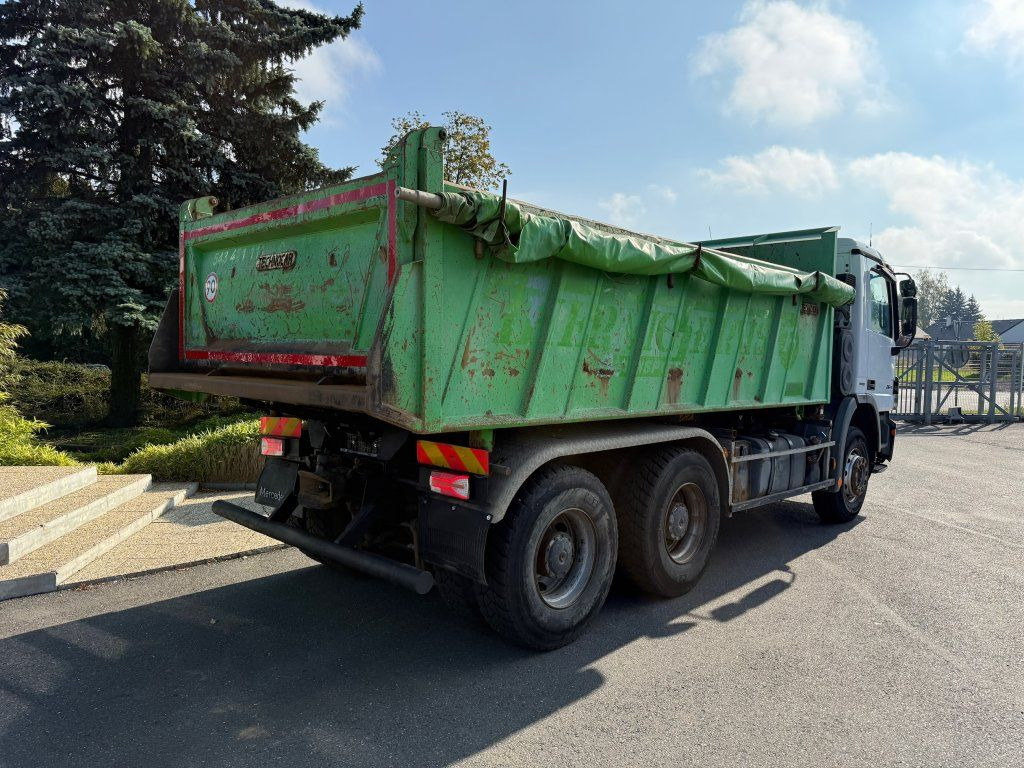 Mercedes-Benz 2641 Actros 6x4 EURO 4 - Billenőplatós teherautó: 4 kép. Mercedes-Benz 2641 Actros 6x4 EURO 4 - Billenőplatós teherautó: 4 kép.