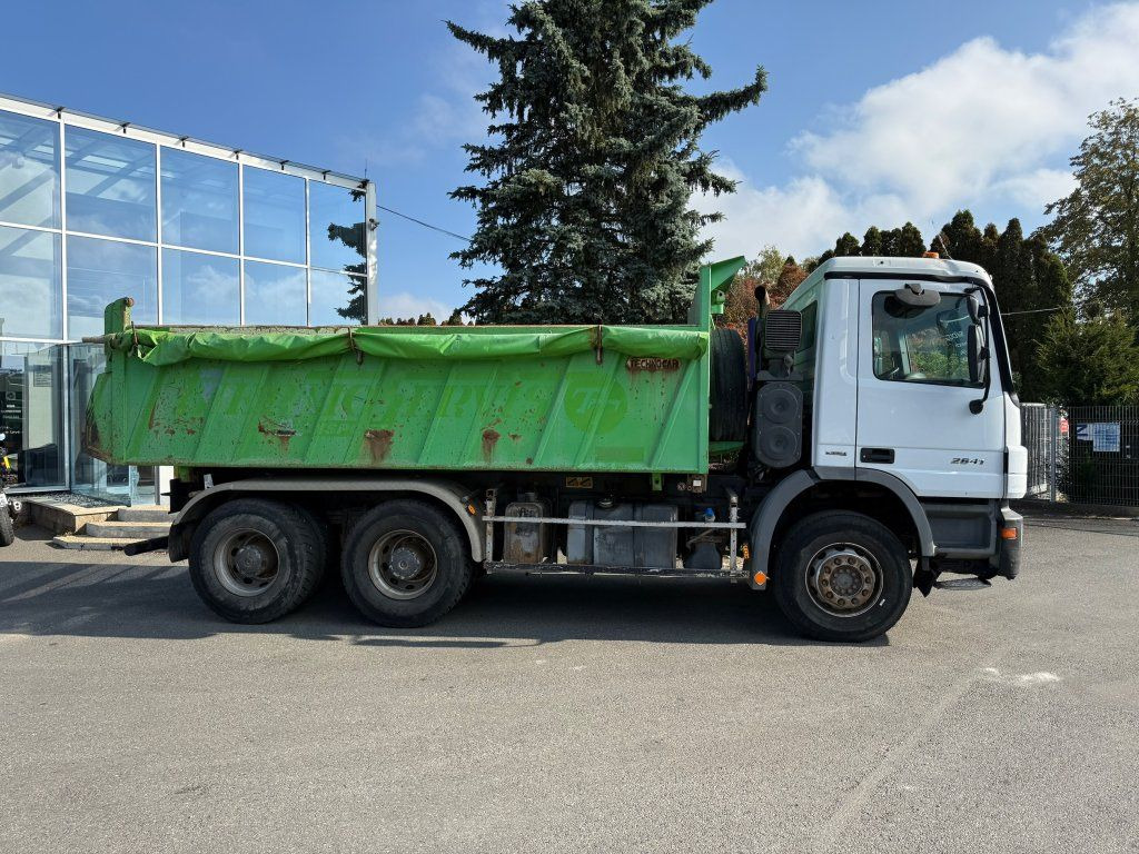 Mercedes-Benz 2641 Actros 6x4 EURO 4 - Billenőplatós teherautó: 3 kép. Mercedes-Benz 2641 Actros 6x4 EURO 4 - Billenőplatós teherautó: 3 kép.