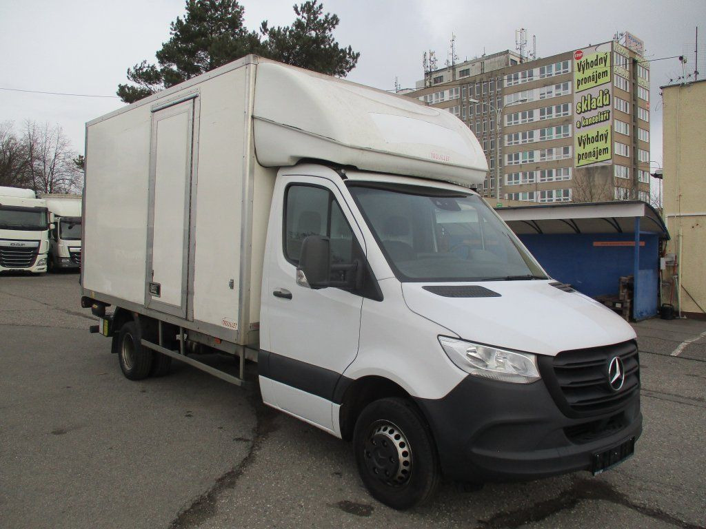 Mercedes-Benz Sprinter 514 CDi - Furgon: 3 kép. Mercedes-Benz Sprinter 514 CDi - Furgon: 3 kép.