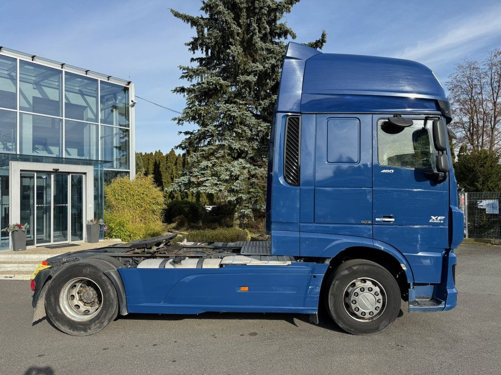 DAF XF460 SSC EURO 6 - Nyergesvontató: 3 kép. DAF XF460 SSC EURO 6 - Nyergesvontató: 3 kép.